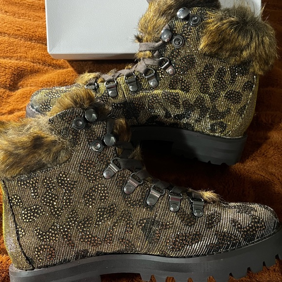 Jessica Simpson Norina bronze leopard Lace up boots. Never worn in original box - Picture 9 of 11